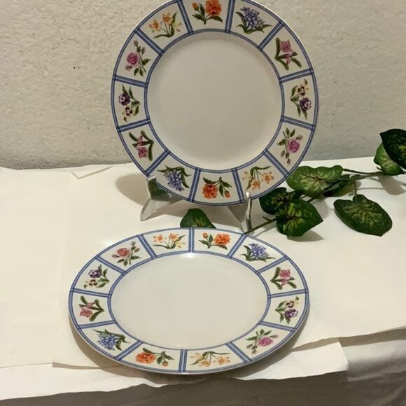 2 AMERICAN ATELIER ELIZABETH 5020 Dinner Plate Granny Core Floral Gingham A2 - Picture 1 of 7